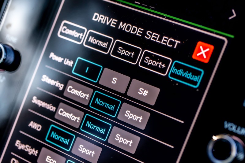 Drive Mode Select with a range of customisable aspects to the driving experience