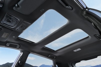 Subaru solterra panoramic sunroof