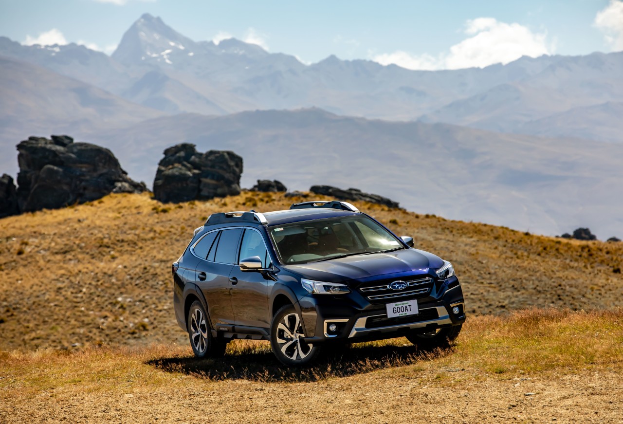 The Subaru Outback also received the AA/Driven New Zealand Car of the Year 2021 Safest Car award.